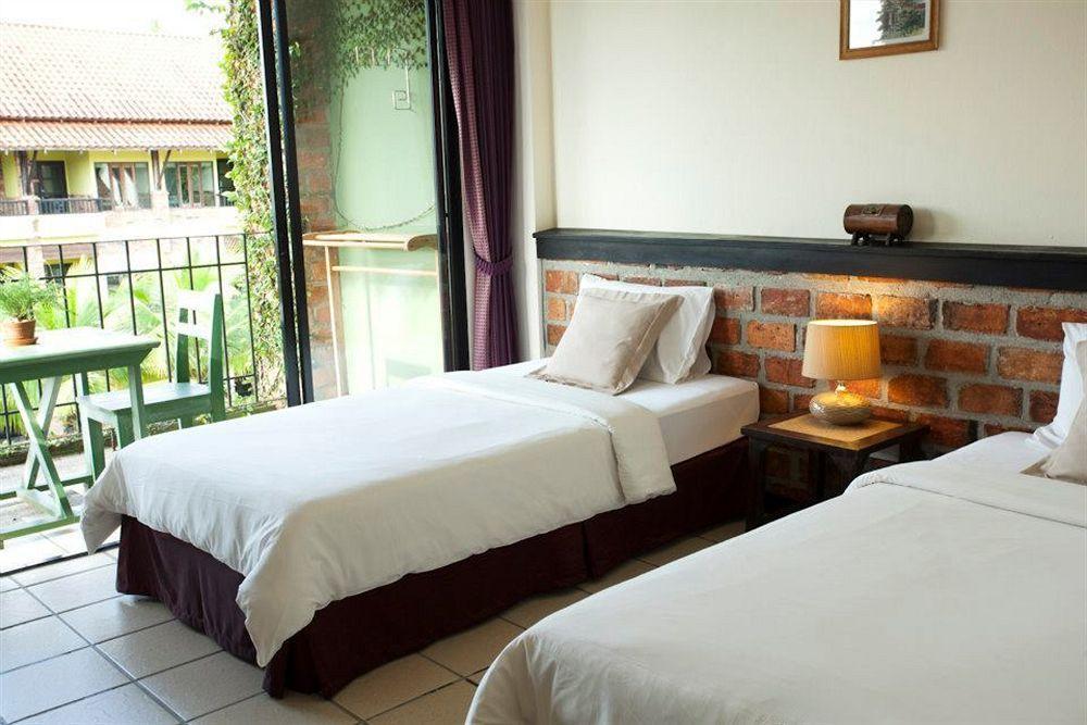 Tony alojamiento Khao Lak Exterior foto