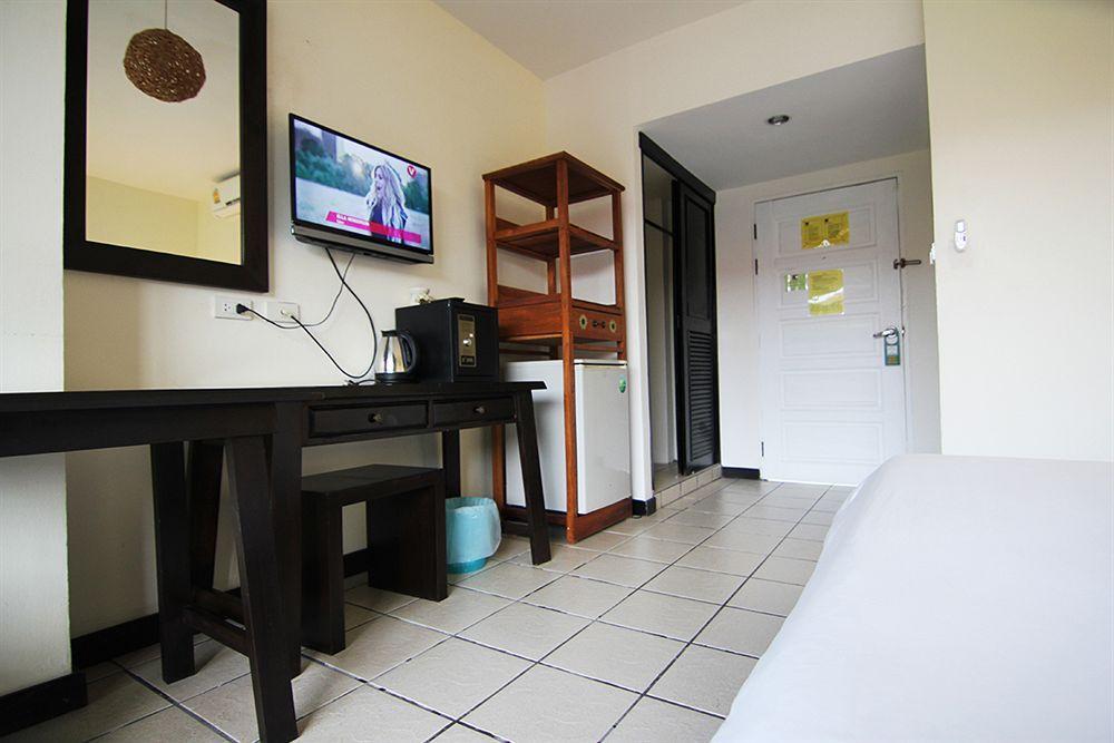 Tony alojamiento Khao Lak Exterior foto